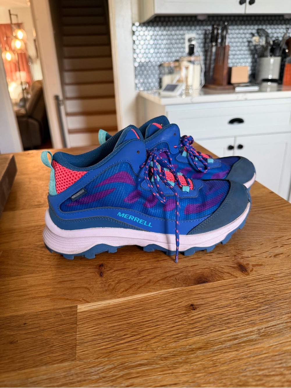 Merrell Waterproof Hiking Trail Shoes Youth 4 Womens 6 Blue Pink Outdoor Sneaker